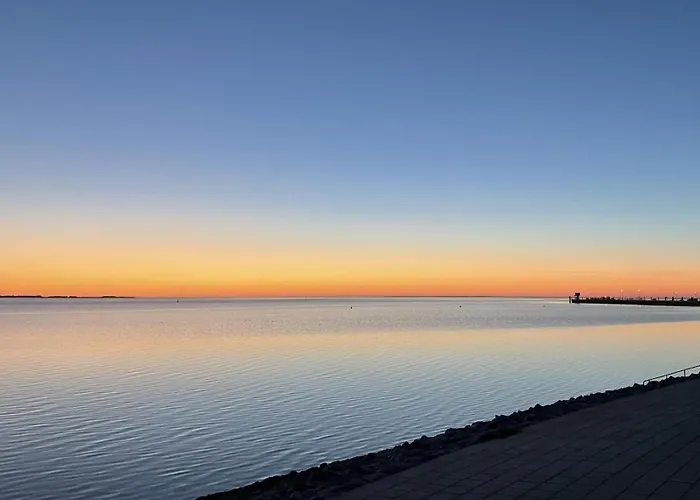 Haus Nispuk 56 - Nahe Am Deich Mit Kamin Und Sauna Vakantiehuis Dagebüll