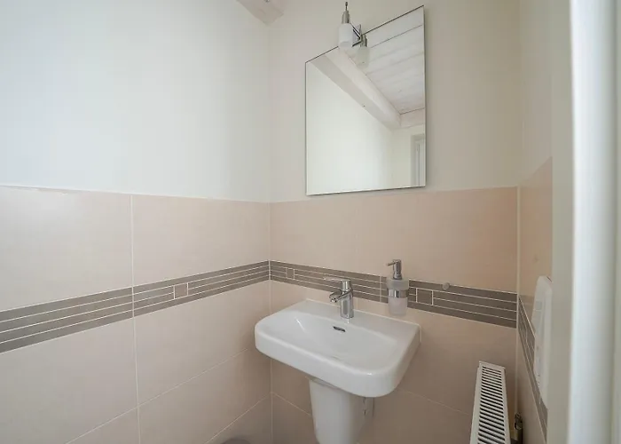 Haus Nispuk 56 - Nahe Am Deich Mit Kamin Und Sauna Vakantiehuis